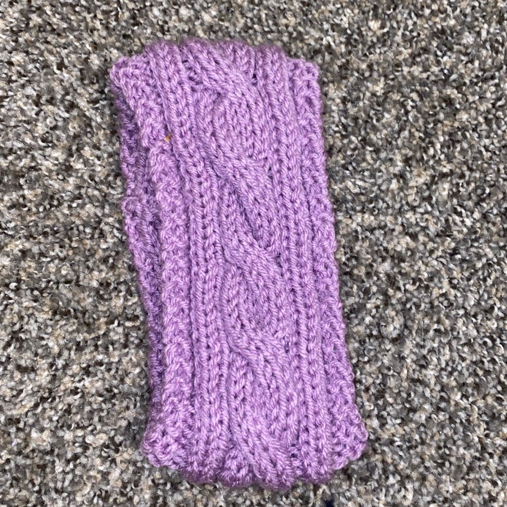 Handmade cable knit headband
